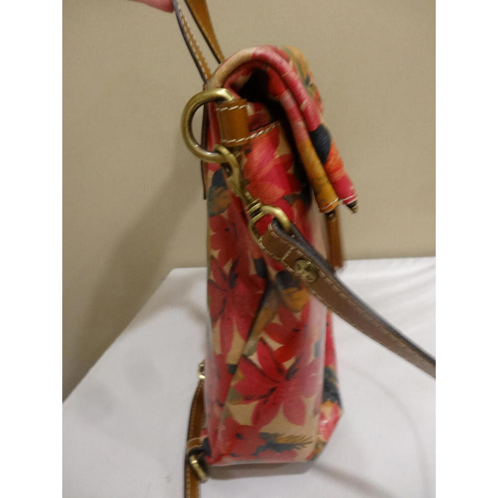 Patricia Nash Flower Bouquet Convertible Luzille Backpack - Picture 5 of 9